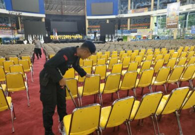 Jamin Keamanan Ibadah Kenaikan Isa Almasih, Unit Jibom Brimob Polda Kaltim Sterilisasi Gereja dan Dome Balikpapan