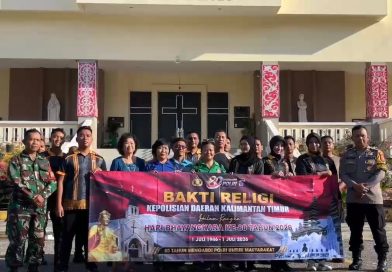 Sambut HUT Bhayangkara ke-80, Batalyon A Pelopor Satbrimob Polda Kaltim Gelar Bakti Religi di Dua Gereja