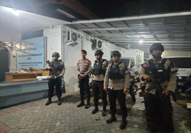 Amankan Aset Polri, Personel Batalyon B Pelopor Satbrimob Kaltim Jaga Kantor Samsat dan SPPG di Samarinda