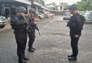Perkuat Pengamanan Fasilitas Publik, Personel Brimob Kaltim Jaga Samsat Markoni Balikpapan