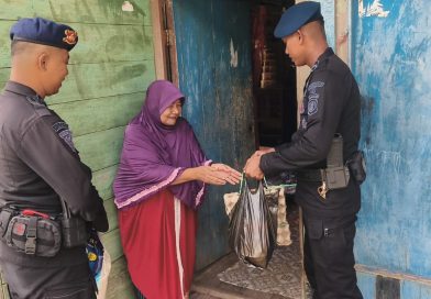 Wujud Kepedulian Sosial, Batalyon B Pelopor Brimob Kaltim Salurkan Bapokting di Samarinda