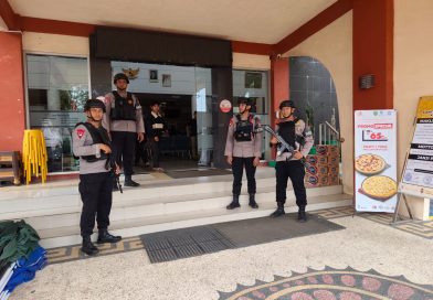 Jaga Kondusivitas Objek Vital Pelayanan Publik, Personel Brimob Samarinda Patroli Pengamanan Aset Polri