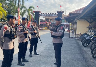 Perkuat Pengamanan Sektor Keuangan dan Ekonomi, Patroli Brimob Samarinda Menyisir Bank Indonesia Hingga Pusat Perbelanjaan