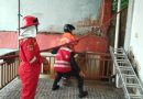 BRIMOB GERAK CEPAT PADAMKAN KEBAKARAN LAHAN DI BALIKPAPAN TENGAH